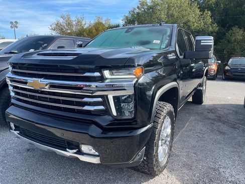 Used 2021 Chevrolet Silverado 2500 High Country w/ Z71 Off-Road Package image 1