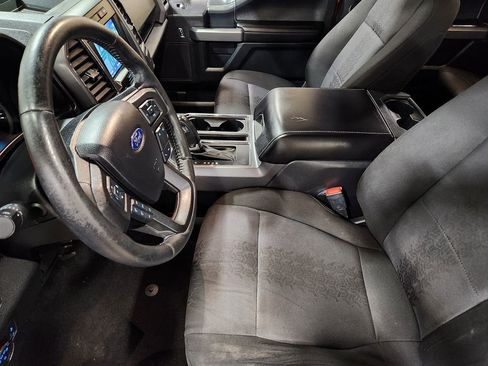 Used 2020 Ford F150 XLT w/ Equipment Group 302A Luxury image 28