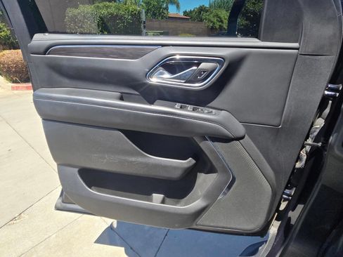 Used 2024 Chevrolet Tahoe LS AWD/4WD image 16