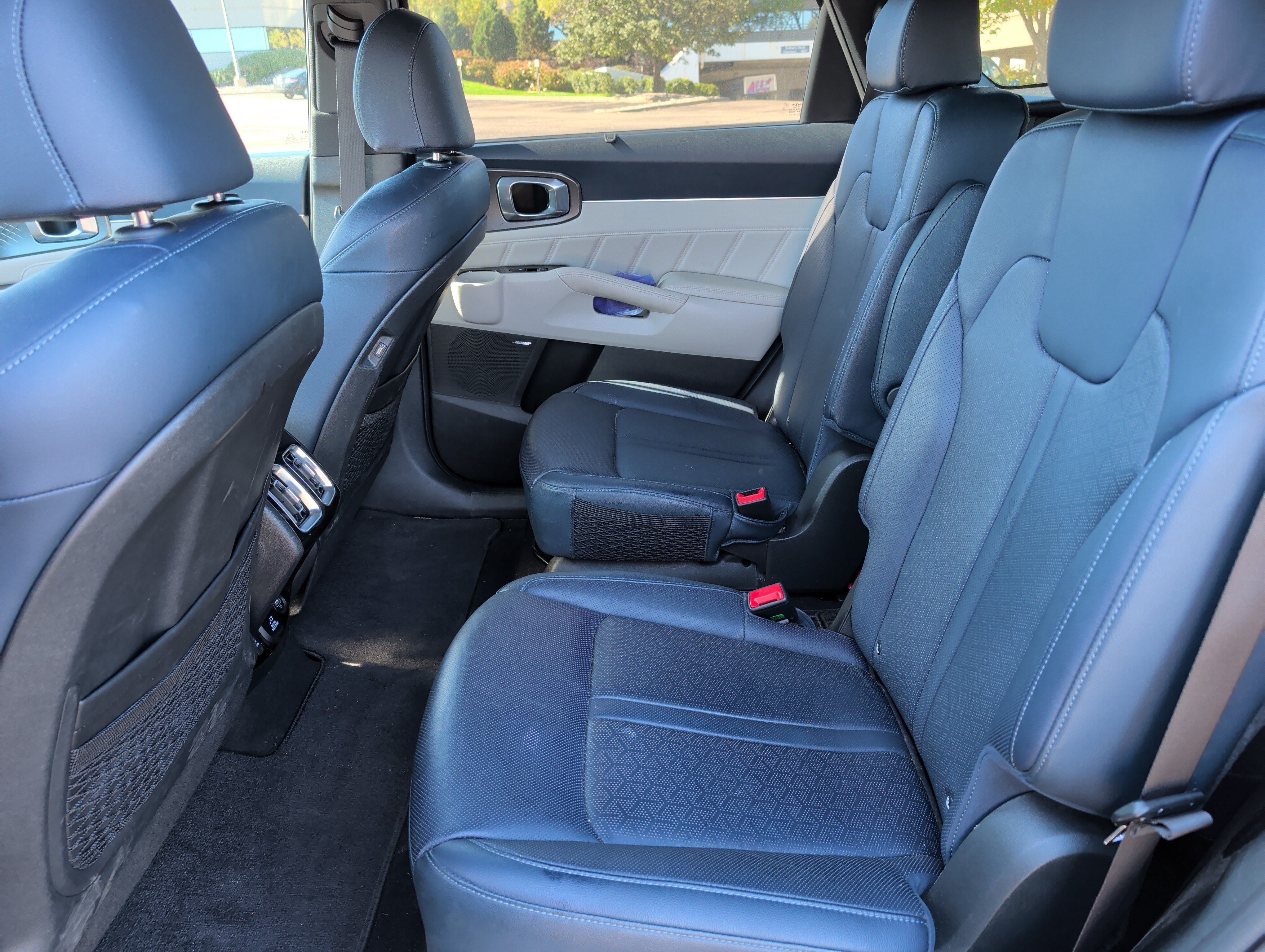 Certified 2023 Kia Sorento SX Prestige AWD/4WD image 7