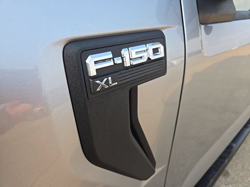 Used 2022 Ford F150 XL w/ FX4 Off-Road Package AWD/4WD image 19