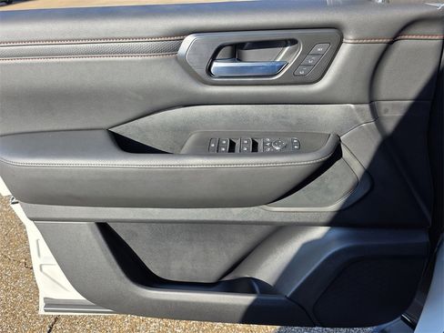 New 2025 Nissan Armada PRO-4X image 20