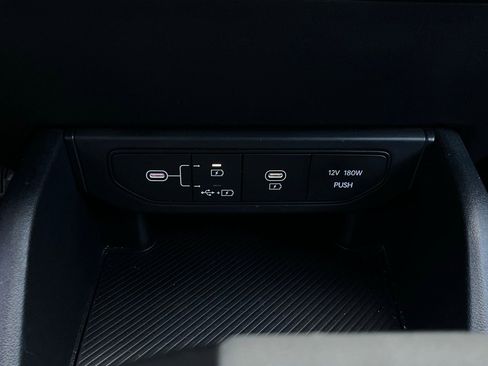 Used 2025 Kia K4 LXS image 26