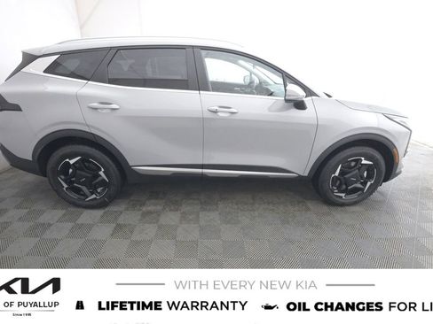New 2026 Kia Sportage EX image 4
