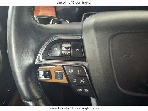 Certified 2023 Lincoln Navigator Reserve image 44