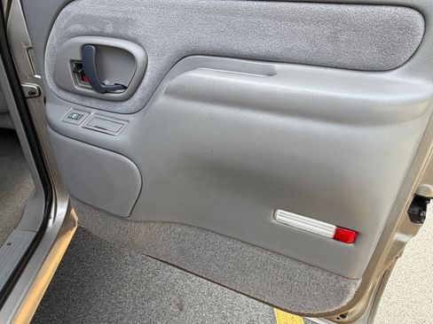 Used 1999 Chevrolet Silverado 3500 4x4 Crew Cab w/ Preferred Equipment Group 3 image 38