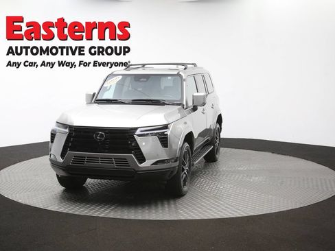 Used 2024 Lexus GX 550 w/ Cold Area Package AWD/4WD image 59