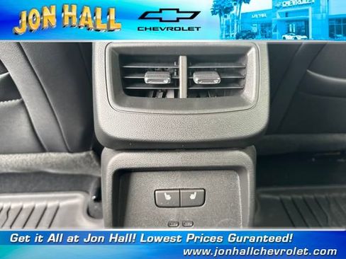 New 2025 Chevrolet Equinox EV RS image 24