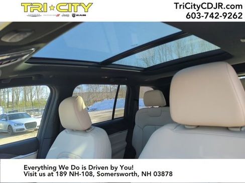 New 2025 Jeep Grand Cherokee Limited image 20