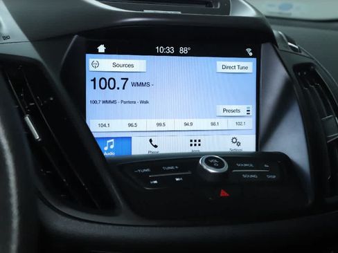 Used 2017 Ford Escape SE w/ Equipment Group 201A FWD image 27