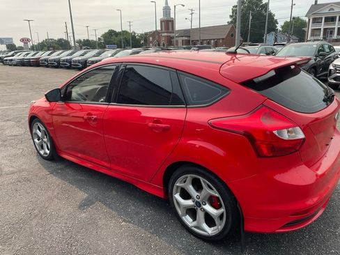 Used 2013 Ford Focus ST FWD image 3