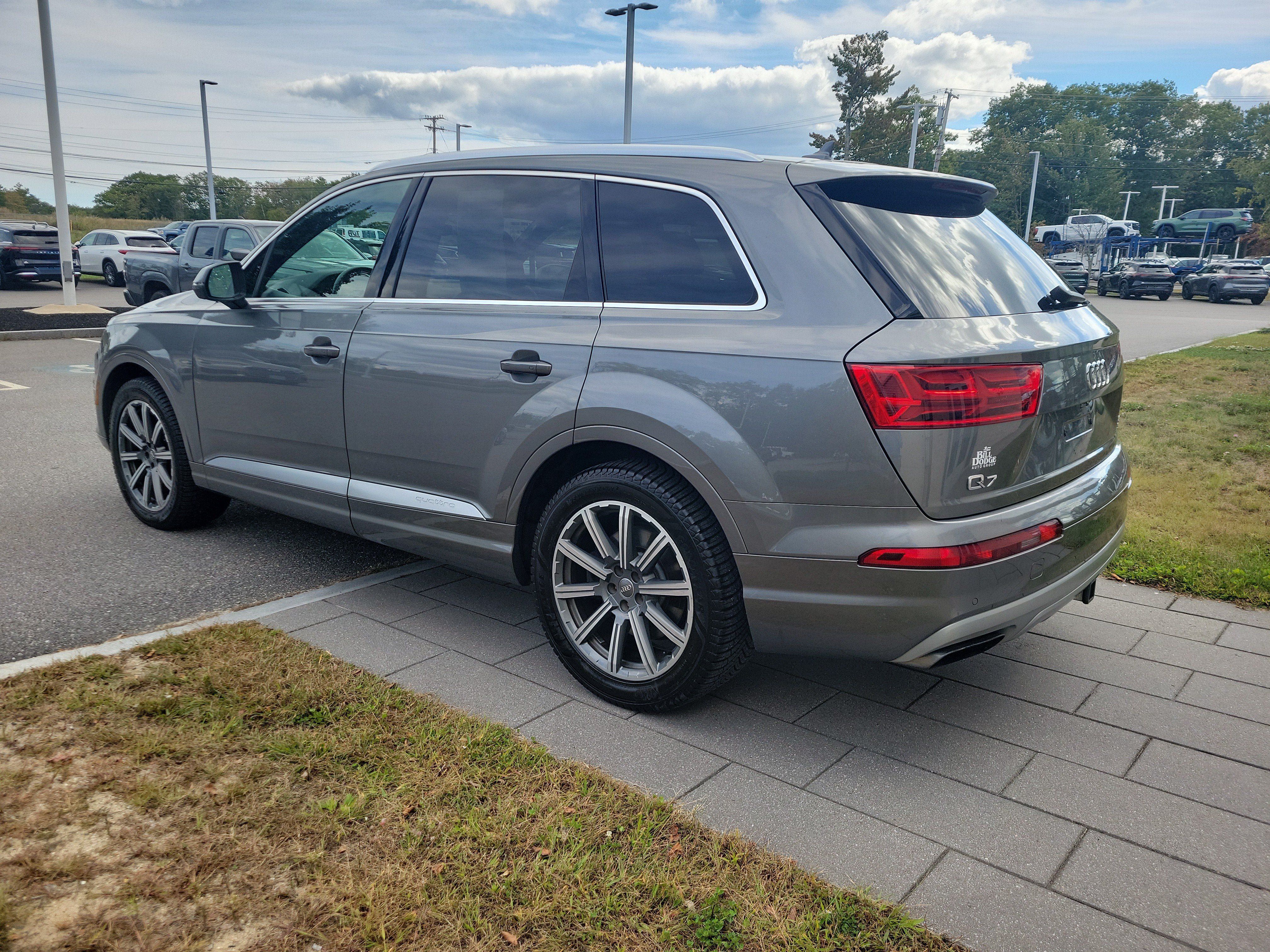 Used 2017 Audi Q7 3.0T Premium Plus w/ Premium Plus Package AWD/4WD image 5