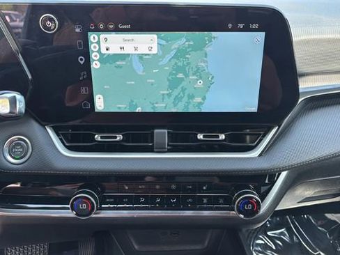 Used 2026 Chevrolet Equinox LT w/ Convenience Package II image 27