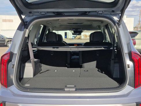 New 2025 Kia Telluride S image 15