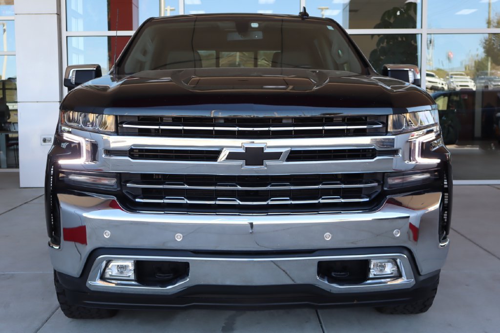 Used 2021 Chevrolet Silverado 1500 LTZ AWD/4WD image 2