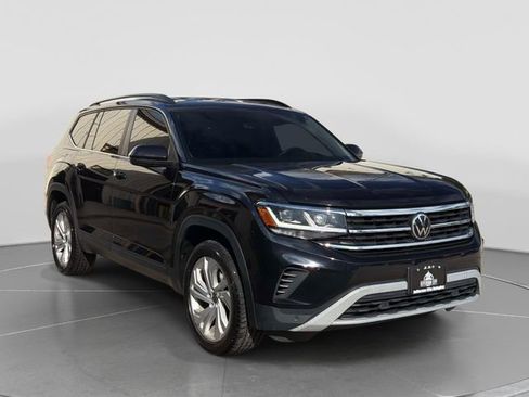 Used 2021 Volkswagen Atlas SE image 1