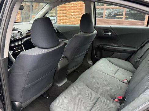 Used 2016 Honda Accord LX image 21