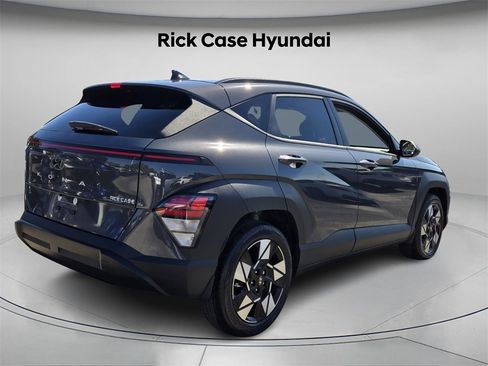 Used 2024 Hyundai Kona SEL w/ Convenience Package image 8