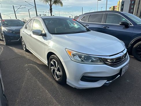 Used 2017 Honda Accord LX image 2