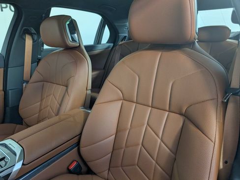 New 2026 BMW 740i xDrive AWD/4WD image 12