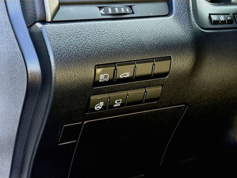 Used 2021 Lexus RX 350L FWD w/ Premium Package image 11