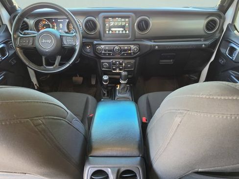 Used 2022 Jeep Wrangler Unlimited Sport AWD/4WD image 15
