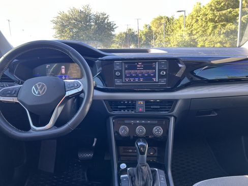 Used 2024 Volkswagen Taos S FWD image 25
