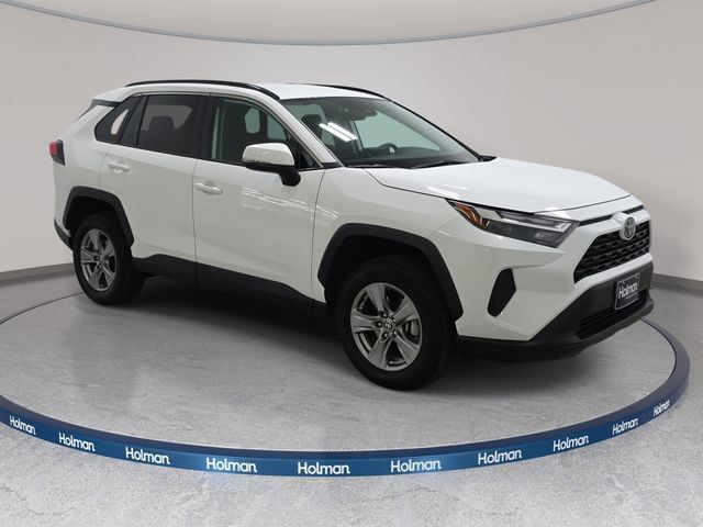 Certified 2025 Toyota RAV4 XLE AWD/4WD image 3
