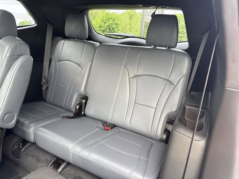 Used 2022 Buick Enclave Premium w/ Experience Buick Package image 13