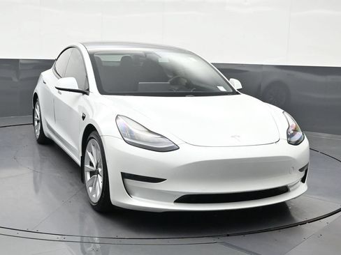 Used 2021 Tesla Model 3 Long Range AWD/4WD image 7