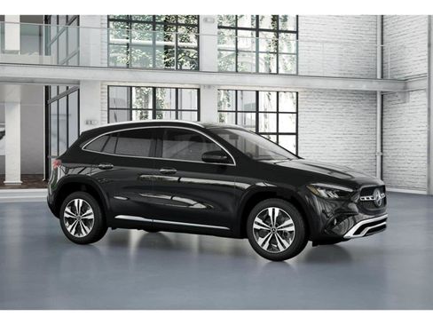 New 2026 Mercedes-Benz GLA 250 image 12