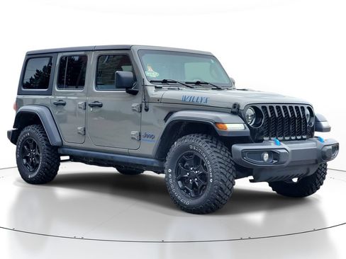 Used 2023 Jeep Wrangler Unlimited w/ Cold Weather Group AWD/4WD image 1