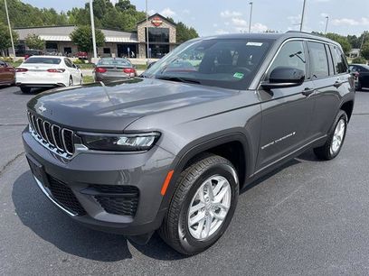 New 2025 Jeep Grand Cherokee Laredo X w/ Luxury Tech Group I