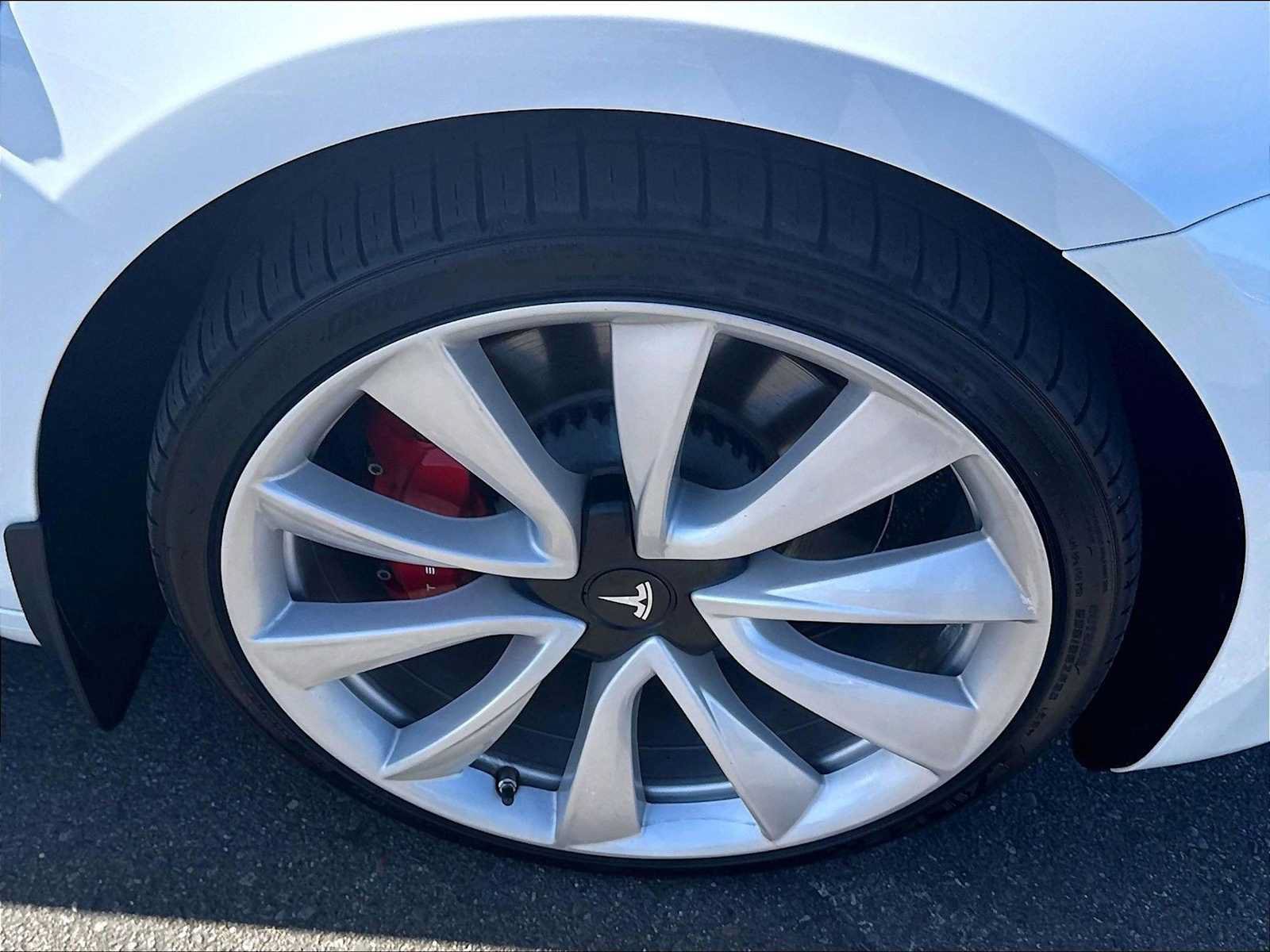 Used 2018 Tesla Model 3 Performance AWD/4WD image 12