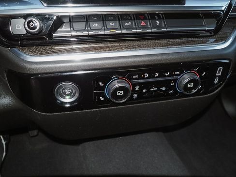 Certified 2022 Chevrolet Silverado 1500 LT image 15