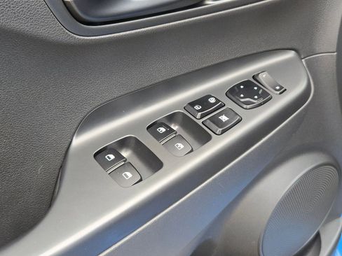 Used 2022 Hyundai Kona N Line image 12