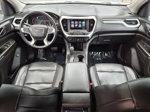 Used 2017 GMC Acadia SLT AWD/4WD image 18