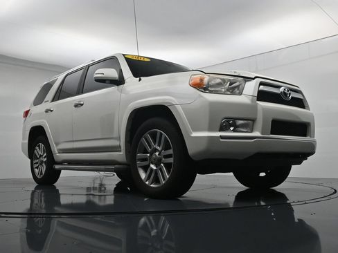 Used 2011 Toyota 4Runner Limited AWD/4WD image 33
