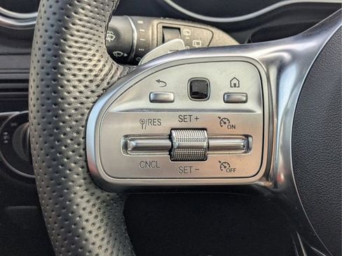 Used 2022 Mercedes-Benz GLC 300 image 25