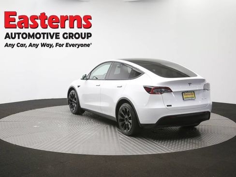 Used 2022 Tesla Model Y Long Range AWD/4WD image 59