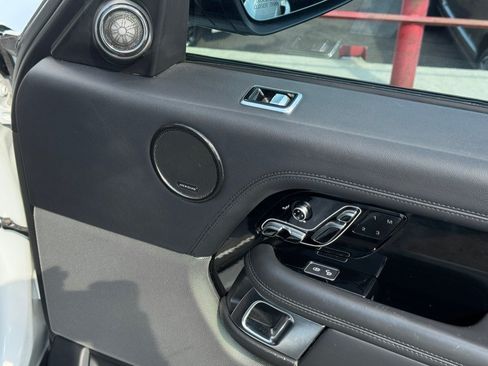Used 2019 Land Rover Range Rover HSE AWD/4WD image 40