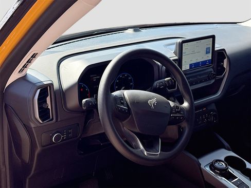 Used 2022 Ford Bronco Sport Big Bend image 9