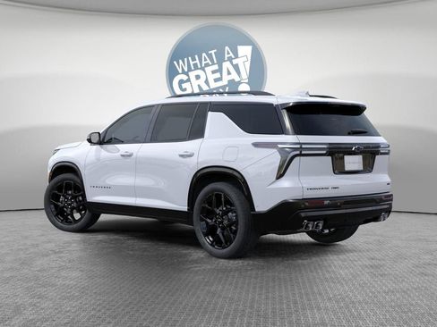 New 2026 Chevrolet Traverse RS w/ LPO, Floor Liner Package AWD/4WD image 3