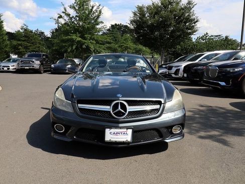 Used 2011 Mercedes-Benz SL 550 image 38