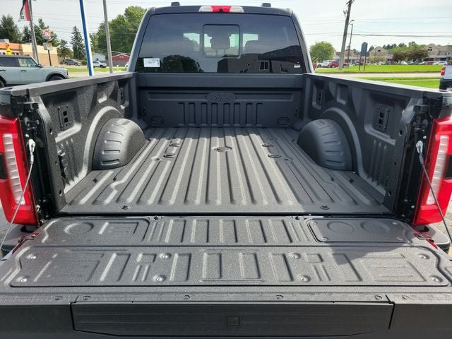 New 2026 Ford F350 4x4 Crew Cab Super Duty image 35