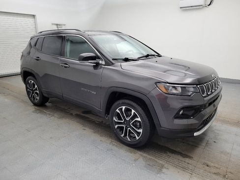 Used 2022 Jeep Compass Limited image 11