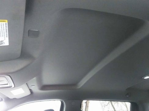 Used 2022 Chevrolet Silverado 1500 Custom image 10