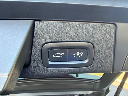 Used 2021 Volvo XC60 T5 Inscription AWD/4WD image 44