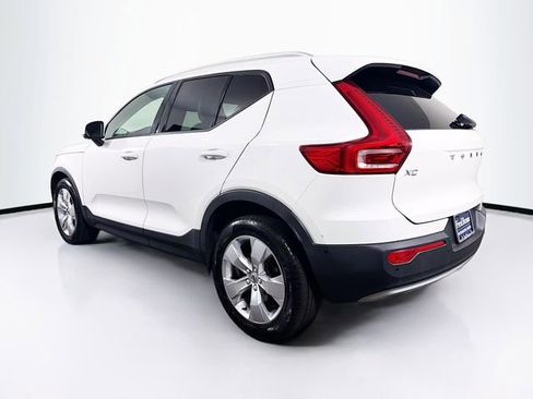 Used 2019 Volvo XC40 T5 Momentum AWD/4WD image 7