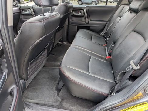 Used 2021 Toyota 4Runner TRD Off-Road Premium w/ Moonroof Package AWD/4WD image 23